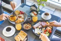 Arethousa Hotel - breakfast