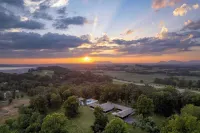 Amber Refresh by AvantStay Pool and Hot Tub