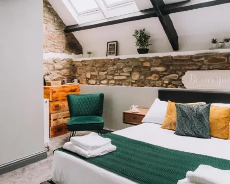 Sgwd Gwladys Lodge Neath otelleri