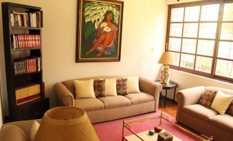 Hostal la Encantada