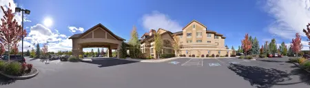 Hilton Garden Inn Bend Отели рядом с достопримечательностью «Парк штата Тамало»