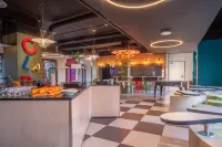 Kyriad Prestige Lyon Est - Saint Priest Eurexpo Hotel and Spa