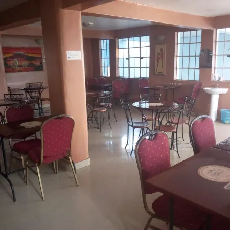 Sirlo Hotel