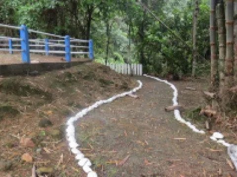 Quinta Cascada Azul Hoteles en Calacalí