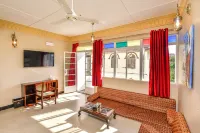 Freddie Mercury Apartments