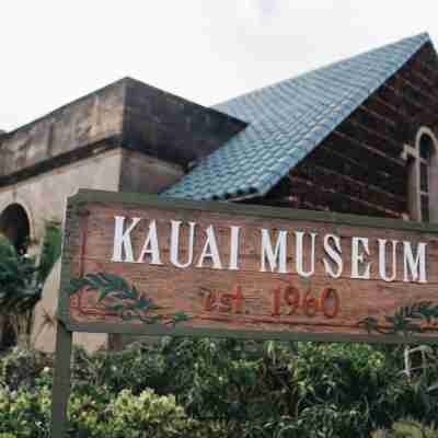 OUTRIGGER Kaua'i Beach Resort & Spa Hotel Exterior