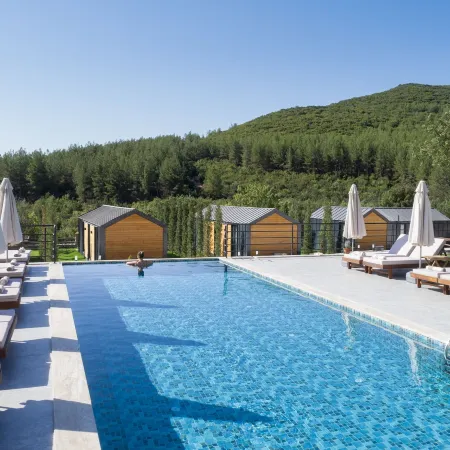 Kairos Hotel