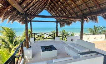 Luxury Ocean Front Villa - Adults Only