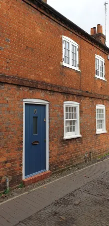 Pearls Cottage Отели в г. Фарнем