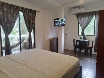 Palmendros hosteria Hoteles cerca de Montañita Arte y Cultura