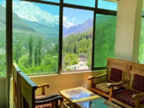 Blossom Guest House Gilgit Hotéis em Gilgit