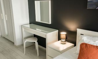 Diamond View Apartments