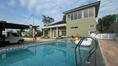 DeBali Villa Countryside by Simply Homy Hotel a Leuwigoong