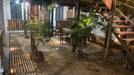 Ceylon Beach Haven Uppuveli Отели рядом с достопримечательностью «Аппувели Бич»