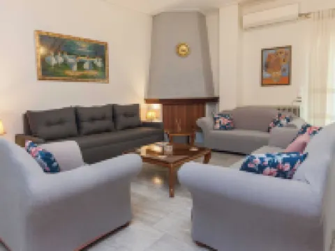 Classical 2 Bd Beauty Apt in Peaceful Chalandri Hotels in Chalandri