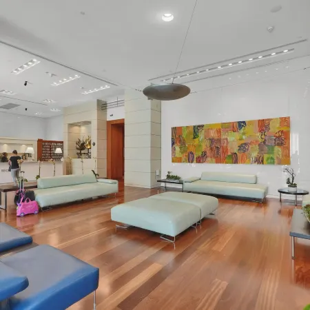 SF Tropical Paradise - Spacious 3/3