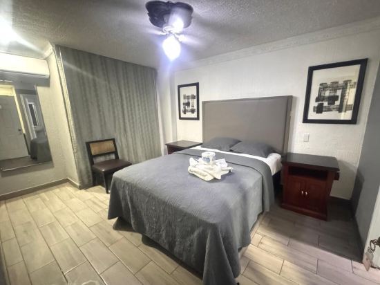 Hotel Tj Plaza