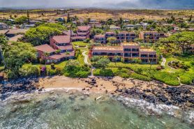 Kuleana 405 Oceanfront 1Bedroom 1 Condo by RedAwning