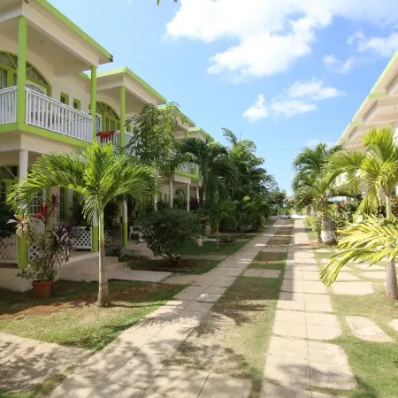 Fun Holiday Beach Resort