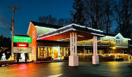 喬治湖小酌酒店