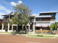 Dunsborough Apartments & Suites