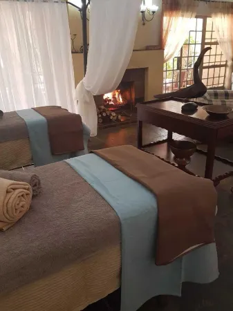 Hornbill Lodge Отели в г. Западный Ранд