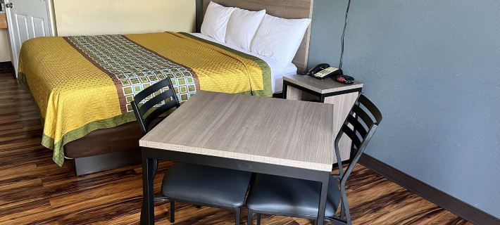 Super 8 by Wyndham Lumberton NC Hotels in Lumberton