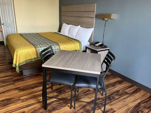 Super 8 by Wyndham Lumberton NC
