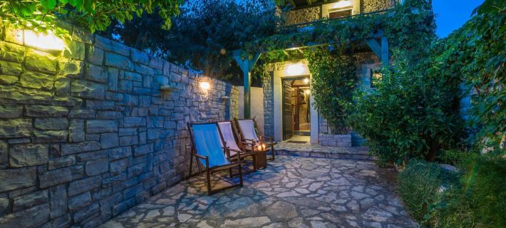 Pet-Friendly Holiday Home in Sukošan with Hot Tub Hotels in Sukosan