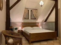 Pension Amadeus & Apartments Hotels in Větřní