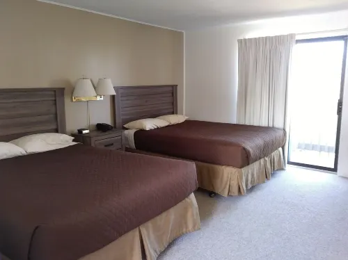 Driftwood Motel Hotels in Rogers City