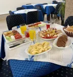Al Hotel