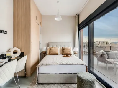 Sanders Port Piraeus Hotels in Пірей