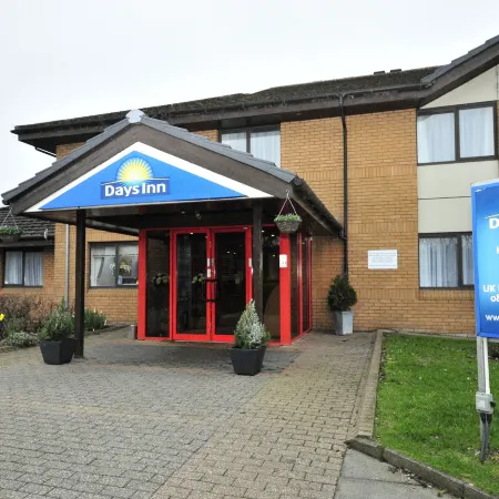 Days Inn by Wyndham Hamilton