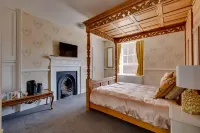 Stone Court House Hotels in Maidstone