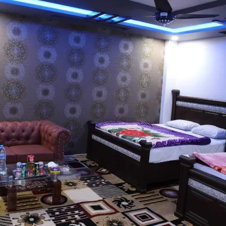 Metro Hotel