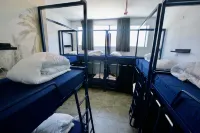 Jungle Jaffa Hostel Age 18 to 45 Hotel di 