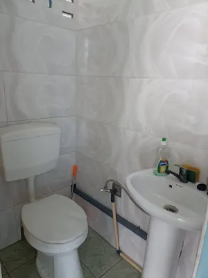 Logerthine Jan Suriname Hotel a 