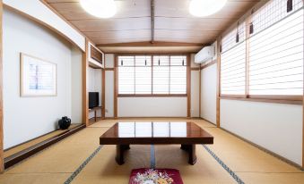 Fuji Sakura Onsen Ryokan