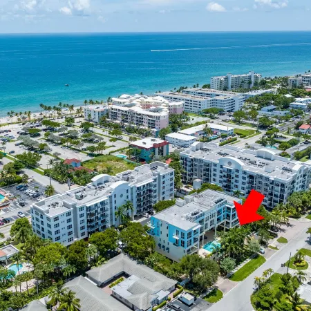 Deerfield Condo Suites by Opus