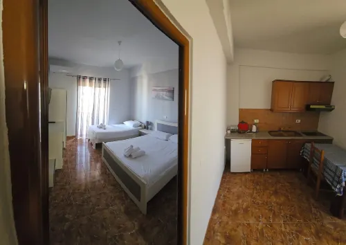 Lux Apartments Hotels in Ksamil