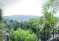 Pearl House - Mountain view