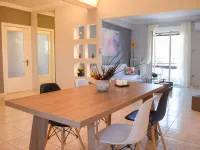 Cozy Flat on the Main Square, 10Min to the Sea