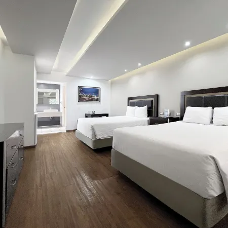 Quinta Dorada Hotel & Suites