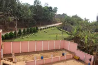 Guins Palace Hotels in Bafoussam