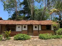 Hotel Posada Los Destiladeros Các khách sạn gần Playa Venao Beach