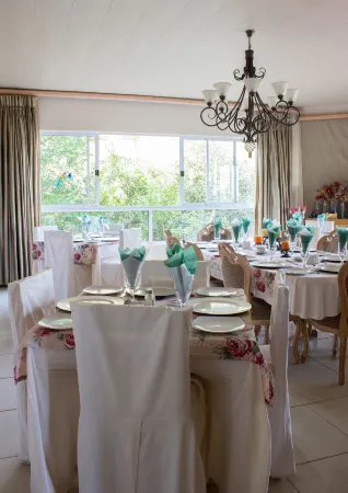 Villa-Candilabra Guesthouse