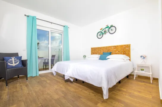 Sagres Sun Stay - Surf Camp & Hostel