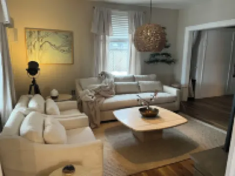 Peace of Pepin 3BR house with 2nd Story Hot Tub and Across from Public Beach