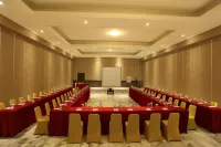 The Highland Park Resort Bogor Hotels in Tamansari